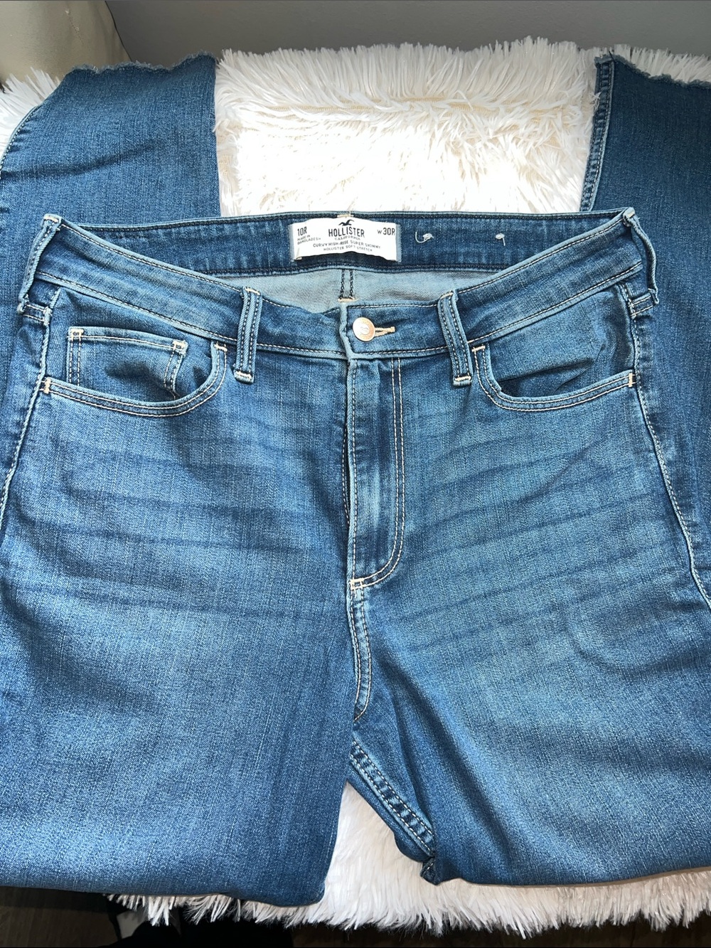 Hollister Women's Light-Blue Skinny Jeans